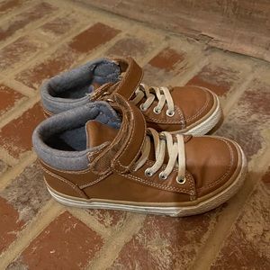 Toddler boy sneakers- hardly worn.